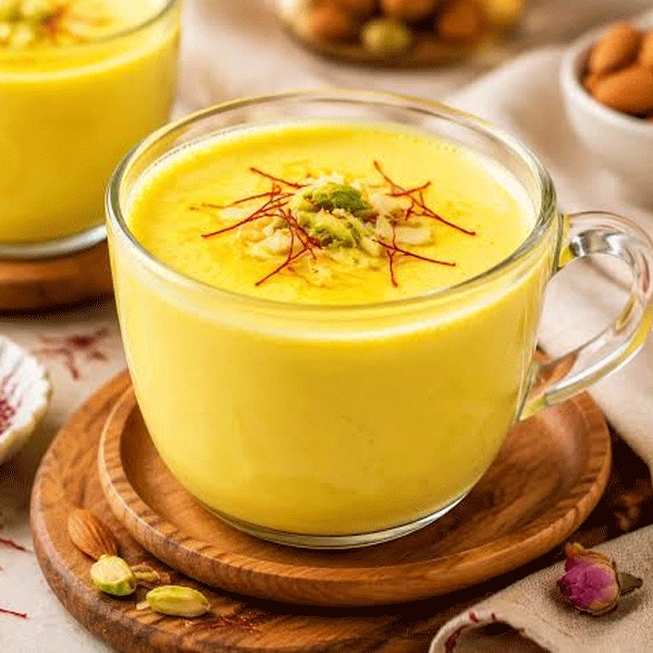 Traditional Indian Kesar Doodh (Saffron Milk) Recipe