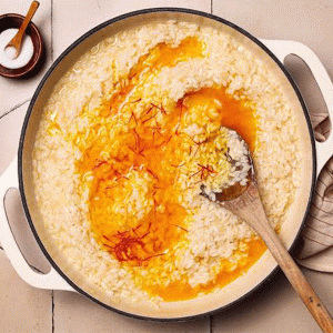 Creamy saffron risotto
