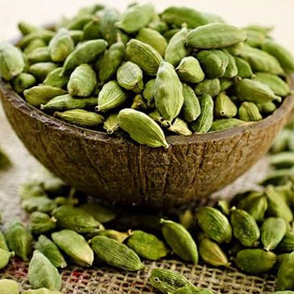 Cardamom Grades Explained: What the Grading Chart Actually Measures