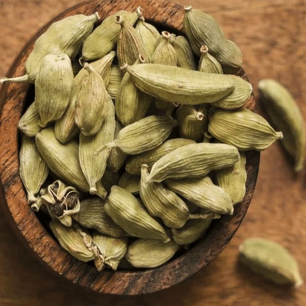 How Long Cardamom Keeps, and Whether Freezing Helps