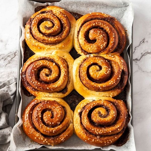 best cinnamon for cinnamon rolls