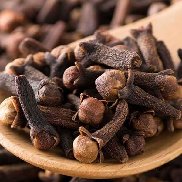 how many cloves to use in cooking